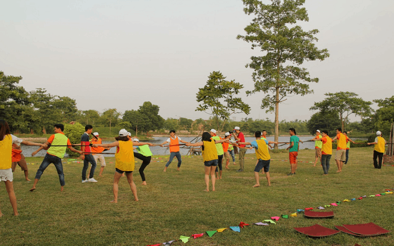 gia-dich-vu-teambuidling-emeralda-ninh-binh