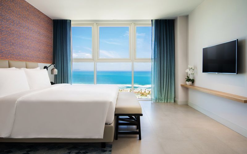 khach-san-resort-o-cam-ranh-nha-trang-5-sao-moi-dep-nhat-10