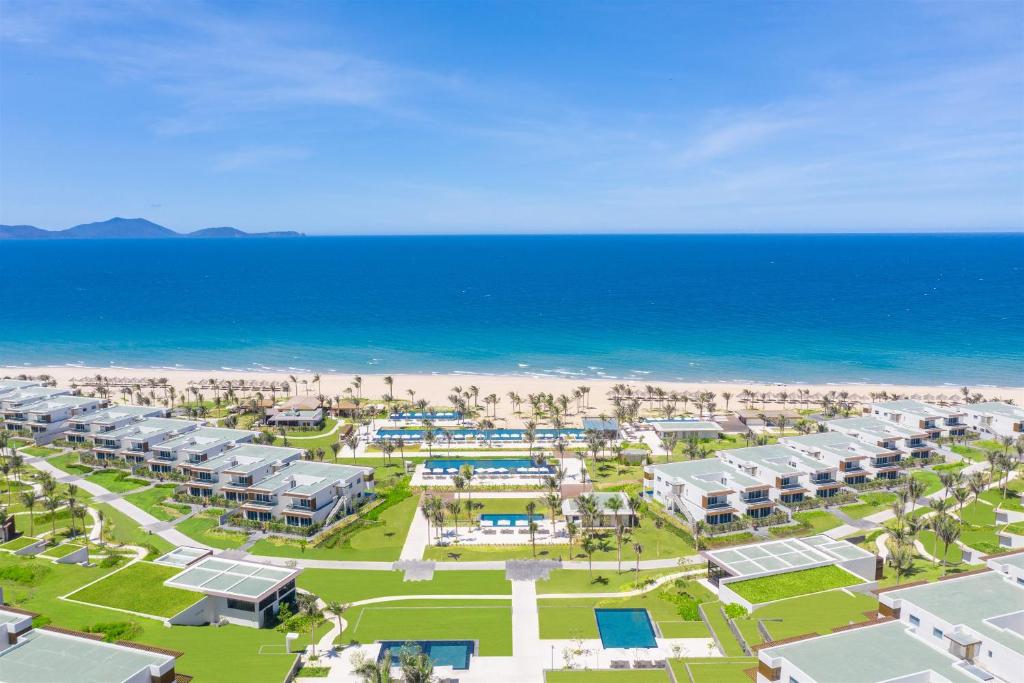 top-khach-san-resort-5-sao-o-nha-trang-cam-ranh
