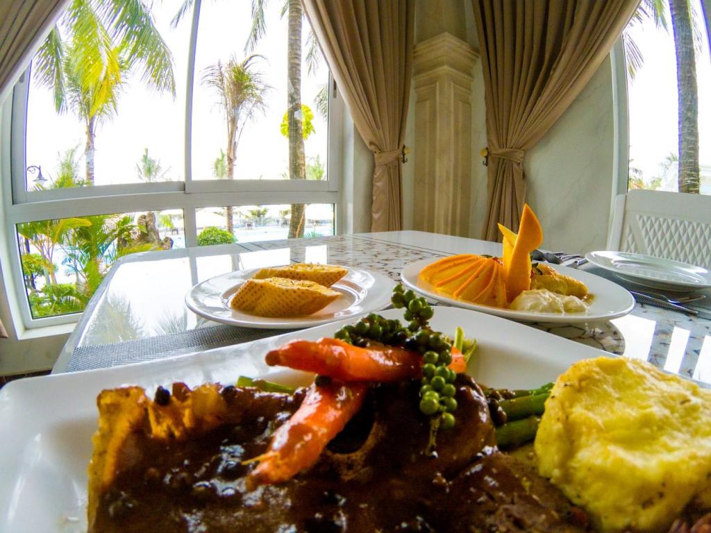 The-Ocean-Villas-Resort-Da-Nang-13