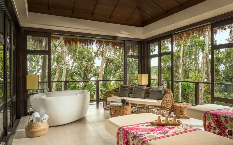 top-khach-san-resort-o-quy-nhon-moi-khai-truong-46