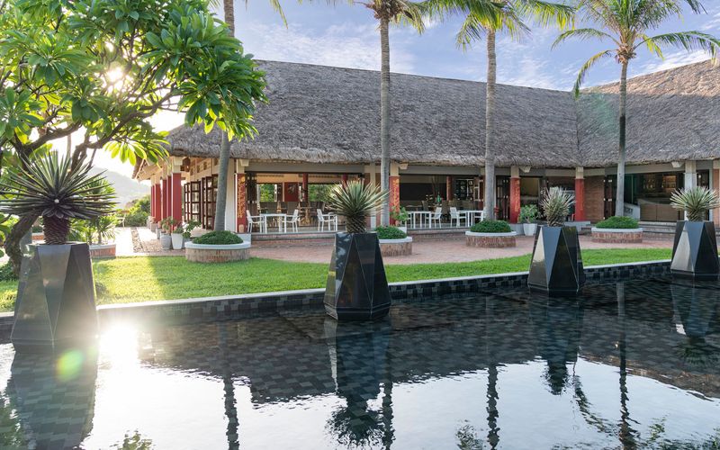 top-khach-san-resort-o-quy-nhon-moi-khai-truong-26
