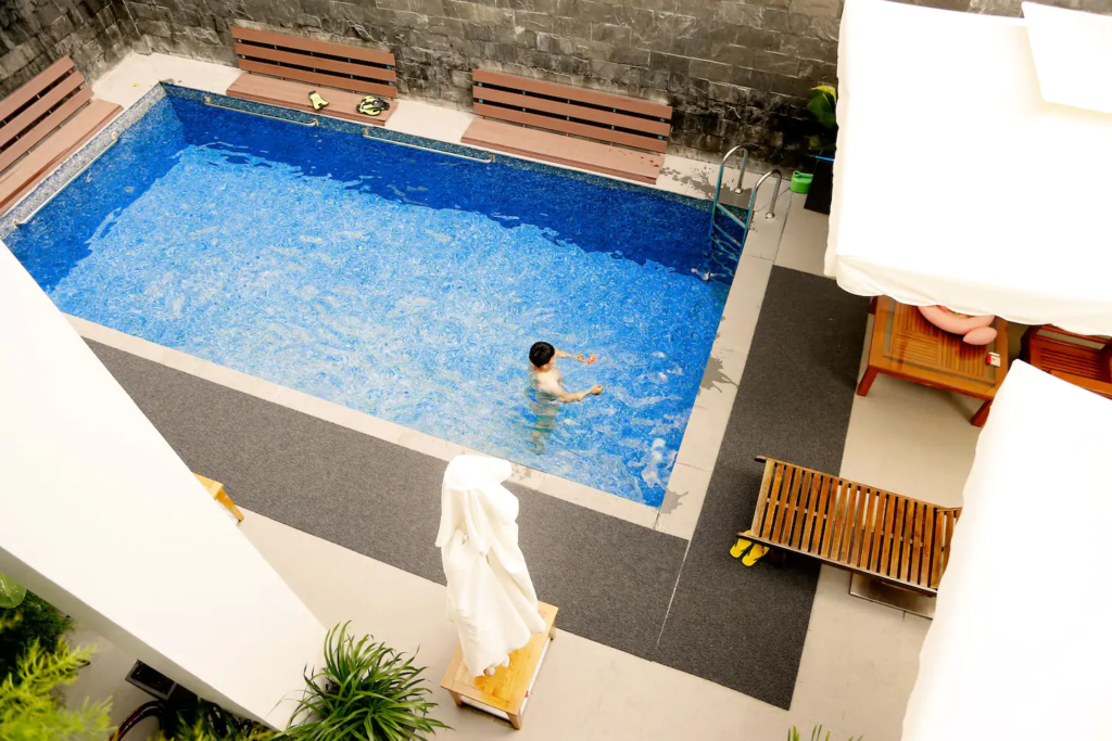 white-villa-da-nang-11