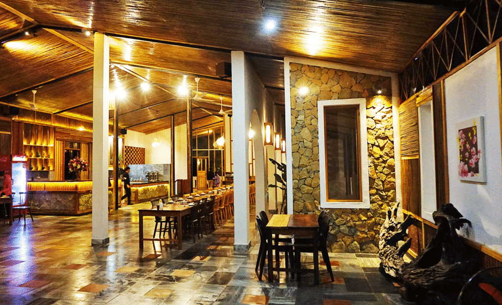 bakhan-vilage-resort-Bar