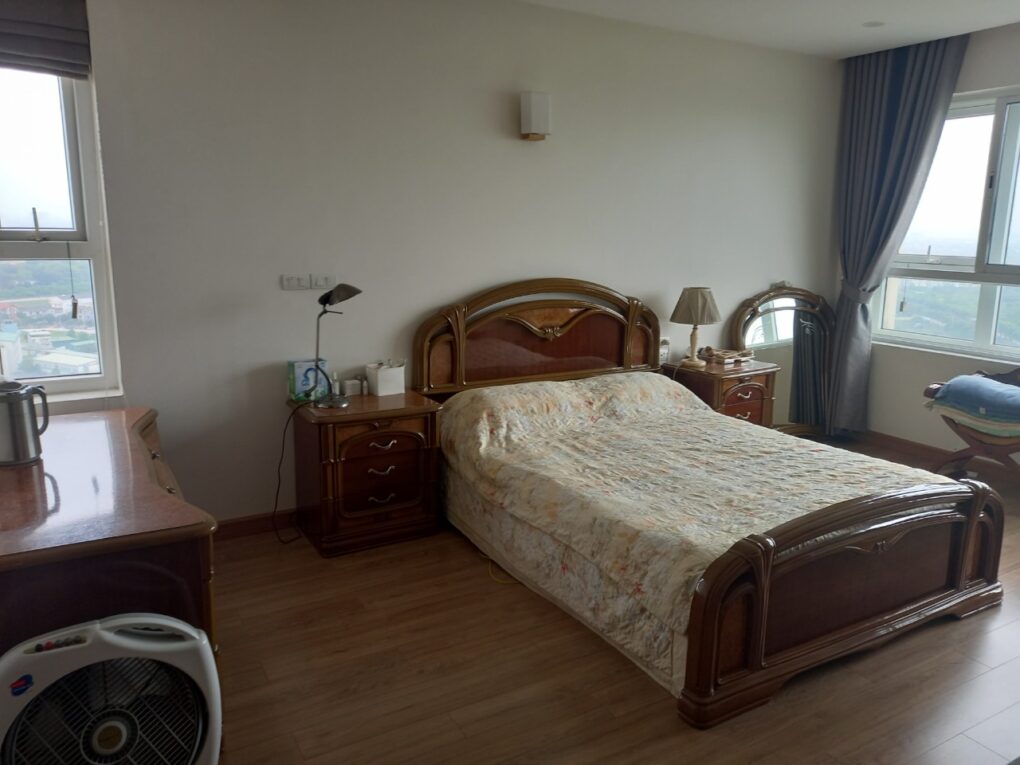 top-20-can-ho-va-biet-thu-ecopark-hung-yen-64