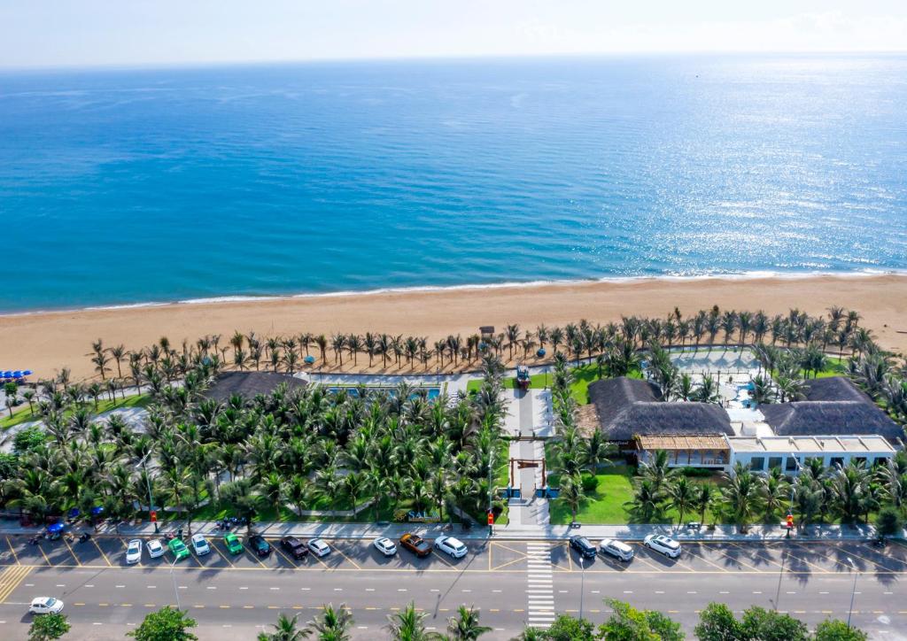 sala-tuy-hoa-beach-resort-phu-yen-2