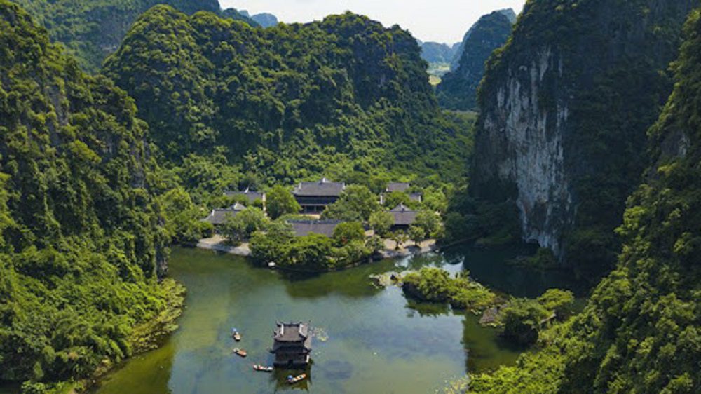 bat-mi-tron-bo-kinh-nghiem-du-lich-o-ninh-binh-tu-a-z-5