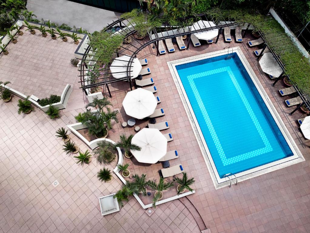 Review-khach-san-Hilton-Ha-Noi-Opera-1