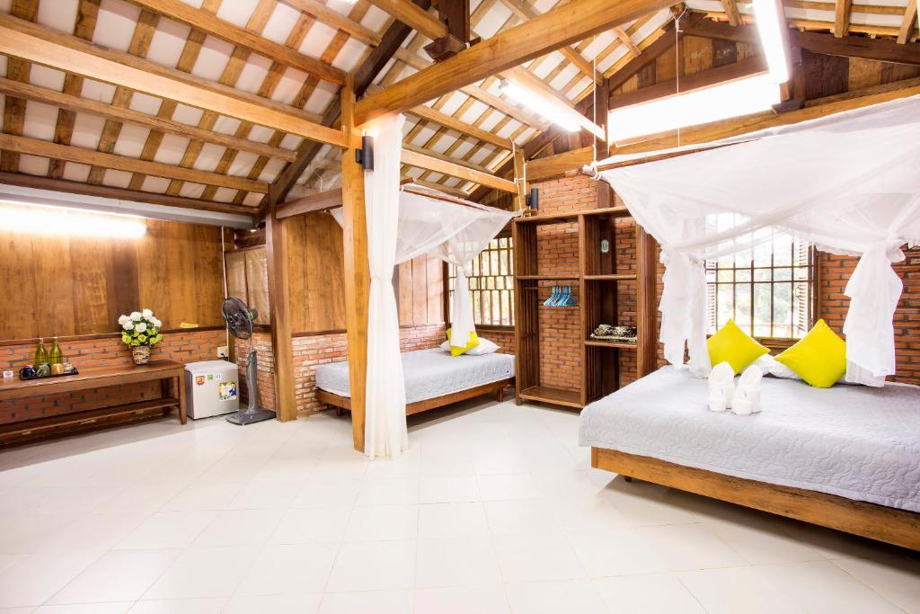 Cat Tien Farm Stay