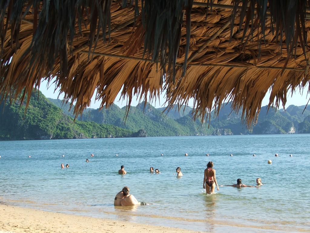 Cat-Ong-Beach-Cottages3