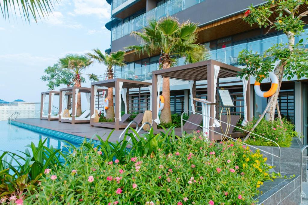 centralplazahotelmytho