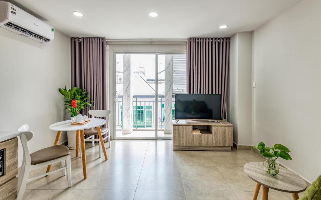 Cherry Hotel & Apartment