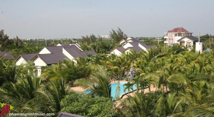 con-ga-vang-resort-12