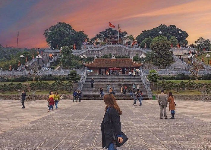 nha-xe-tu-ha-noi-di-quang-ninh-tot-nhat-11