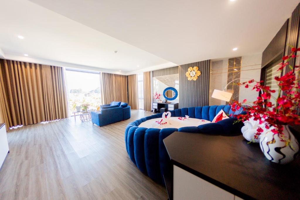 Diamond Hotel Vân Đồn