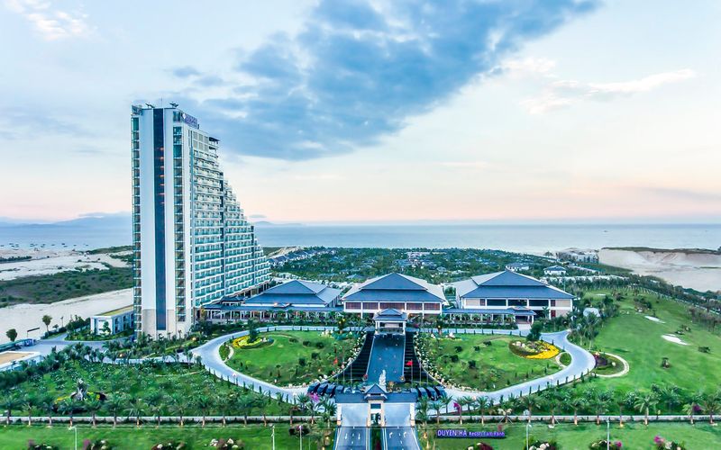 khach-san-resort-o-cam-ranh-4-5-sao-dep-nhat-than-thien-cho-thu-cungcho-meo-6