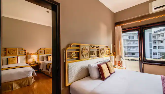 Gia-phong-khach-san-Huong-Giang-Resort-&-Spa-5