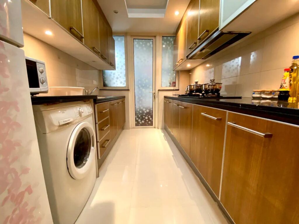 cho-thue-can-ho-chung-cu-2pn-vinhomes-golden-river