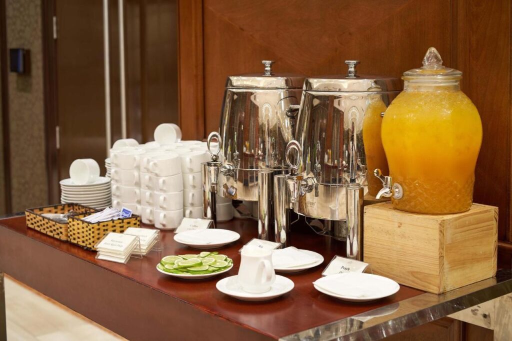 eview-windsor-plaza-hotel-ve-dep-tinh-te-hien-dai-3