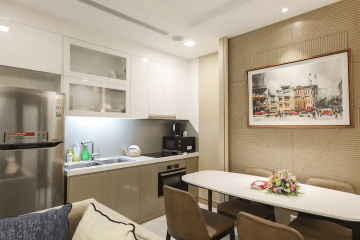 review-can-ho-dich-vu-va-homestay-moi-dep-vinhomes-landmark-81-6