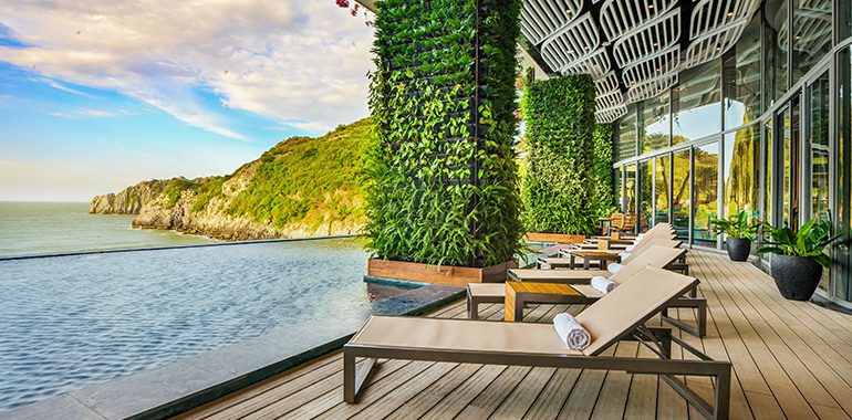 combo-flamingo-cat-ba-tour-du-thuyen-vinh-lan-ha-ha-long-4