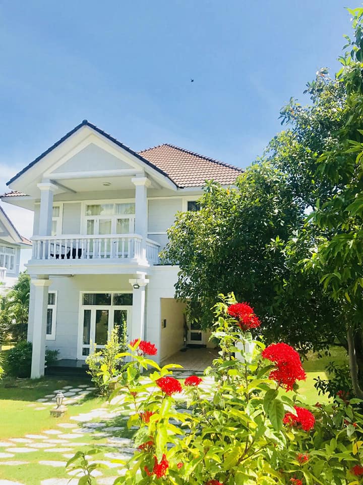 VILLA-PHAN-THIET-CHO-THUE-NGUYEN-CAN-DEP-NHAT-2020