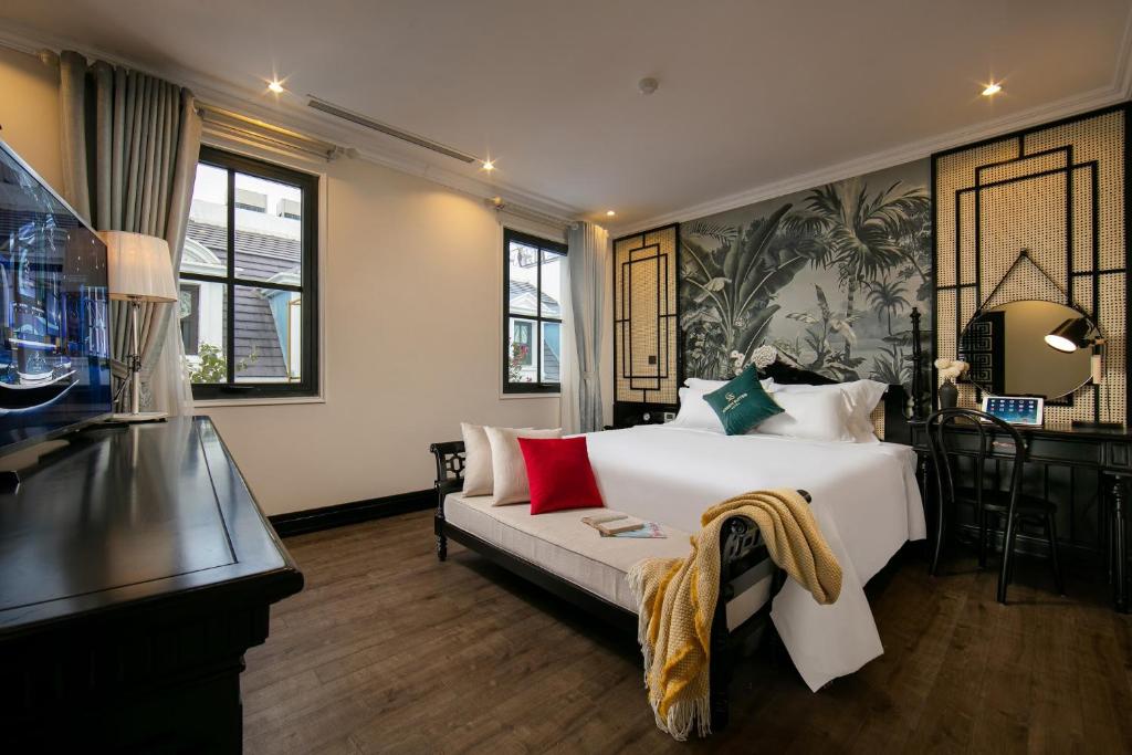 Green Suites Hotel