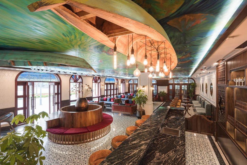 Grand Fleuve Boutique