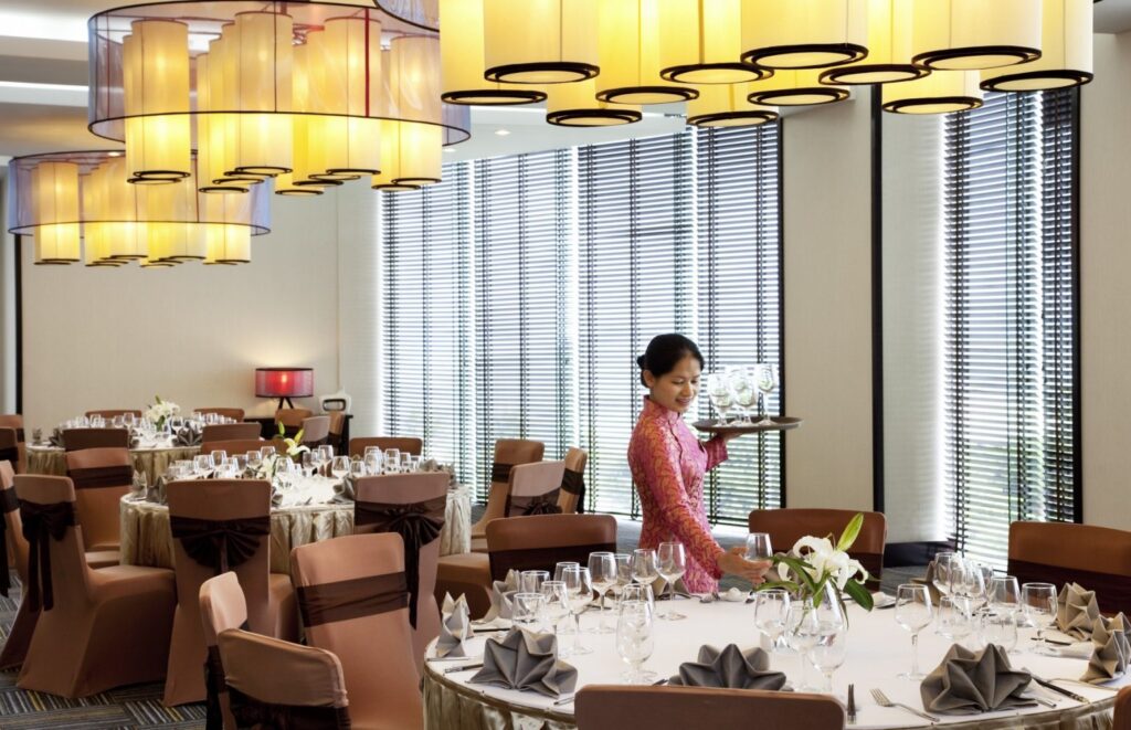 Du thuyền Sealife Legend Cruises Hạ Long