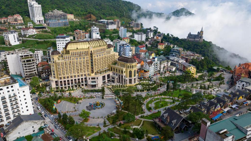 khach-san-Hotel-de-lAmour-Tam-Dao