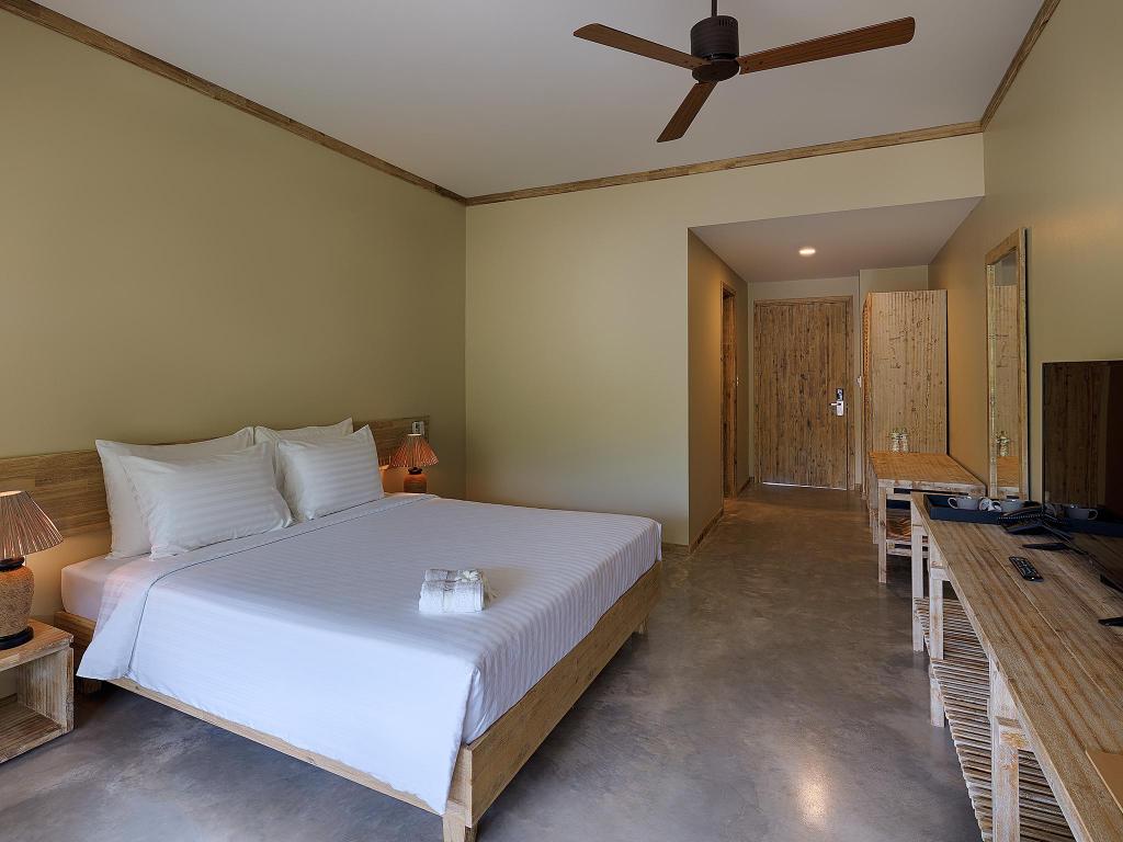 top-10-khach-san-resort-bai-dai-phu-quoc-27