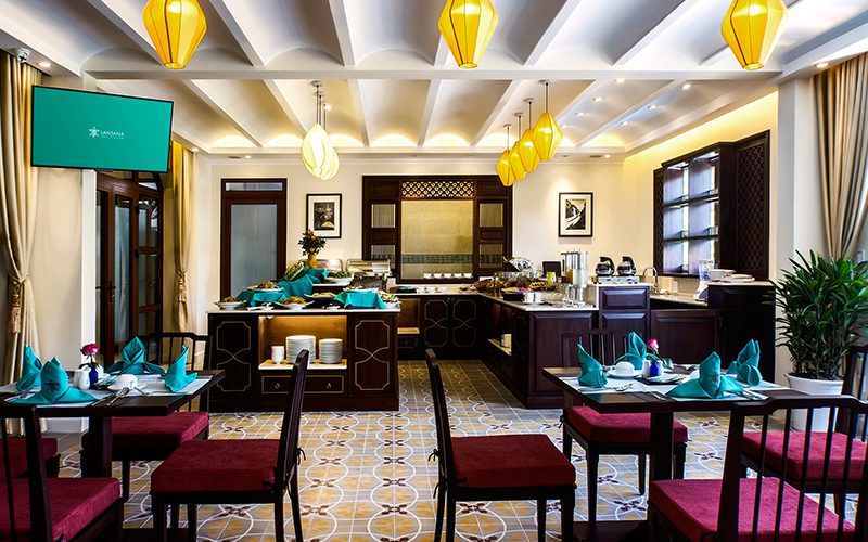 bang-gia-phong-tai-lantana-riverside-hoi-an-hotel-4-moi-nhat-nam-2025