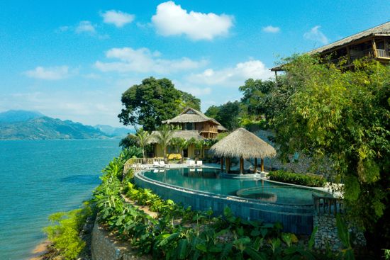 Review-cac-resort-o-Hoa-Binh-23