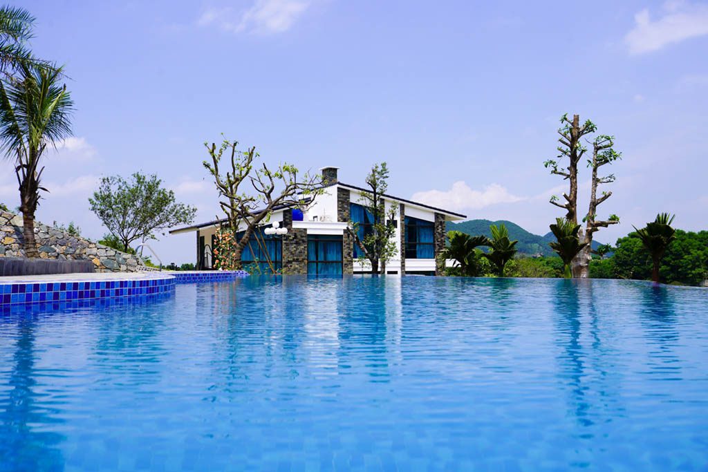 review-man-hilla-villa-thach-that-4
