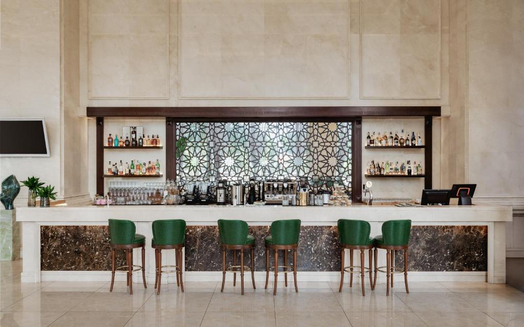 melia-vinpearl-da-nang-riverfront-Da-Nang