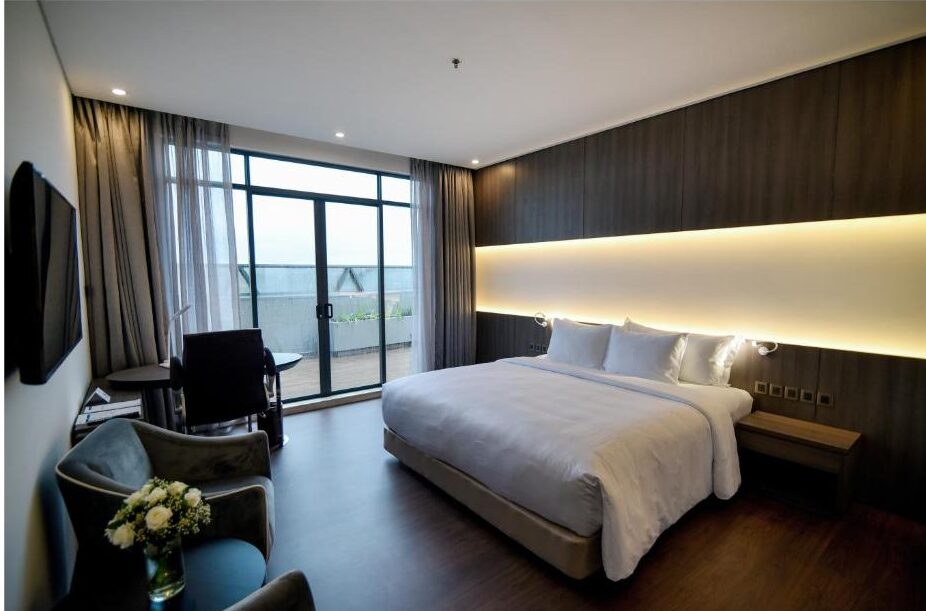 The Mira Central Park Hotel