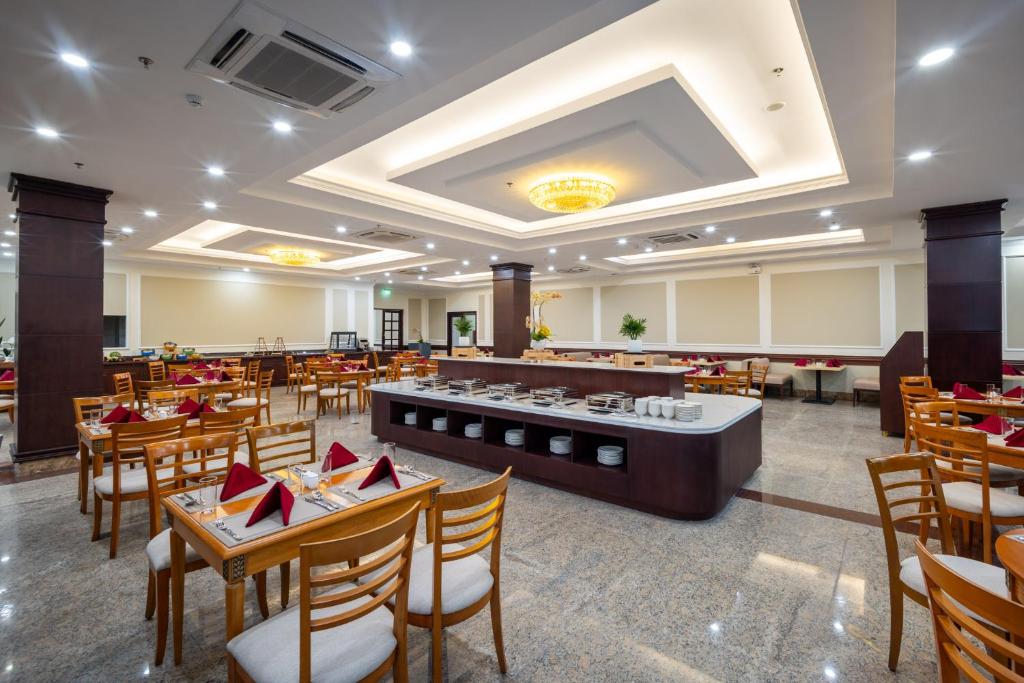 Review dịch vụ khách sạn The Hub by Hotel Academy Saigon