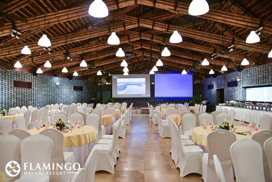 hoi-nghi-gala-flamingo-dai-lai
