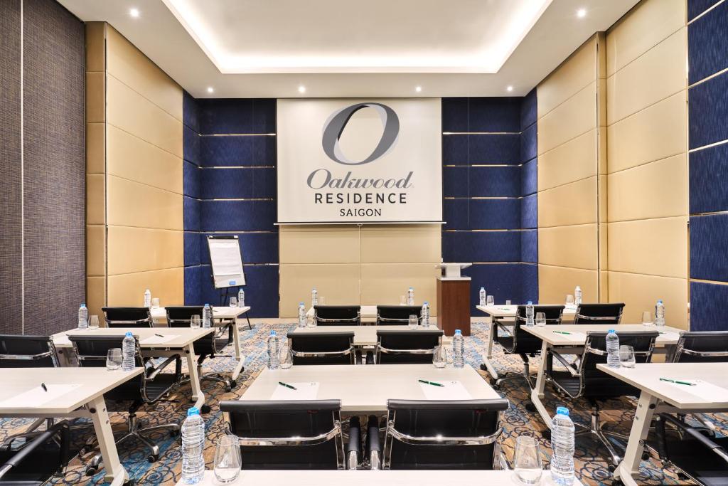 oakwood-residence-saigon7