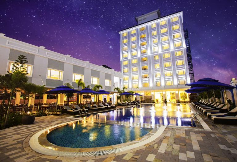 top-10-khach-san-resort-tai-hon-thom-phu-quoc-30
