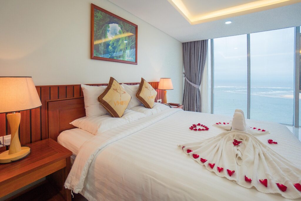khach-san-dolce-by-wyndham-ha-noi-golden-lake-5*