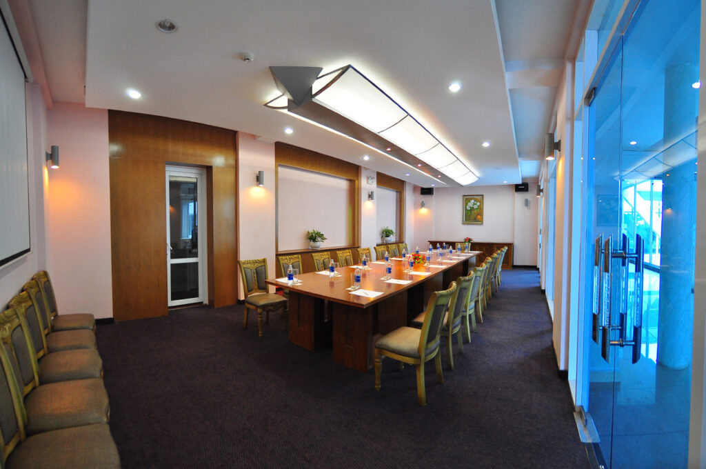 khach-san-to-chuc-hoi-nghi-o-da-lat