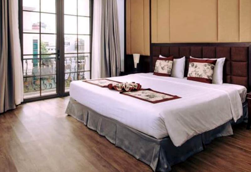 phong nghi Palace Hotel