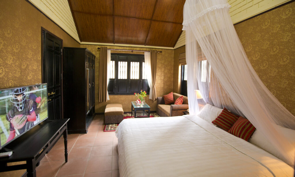 review-vuon-vua-resort-&-villas-phu-tho-thanh-thuy-gia-phong-villa-biet-thu-cho-thue-7