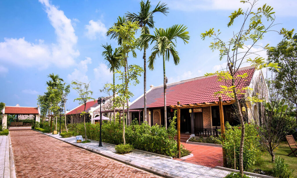 review-vuon-vua-resort-&-villas-phu-tho-thanh-thuy-gia-phong-villa-biet-thu-cho-thue-8
