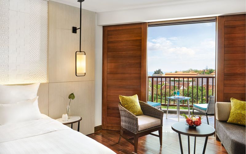 review-khach-san-pullman-da-nang-beach-resort-8