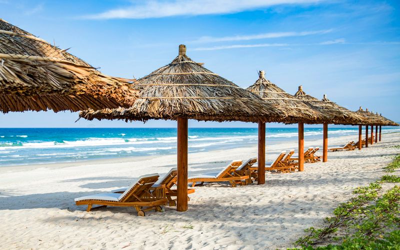 Khach-san-cam-ranh-2