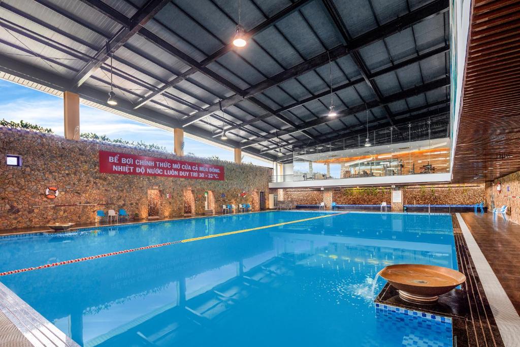 Ravatel Luxury Hotel Bac Giang