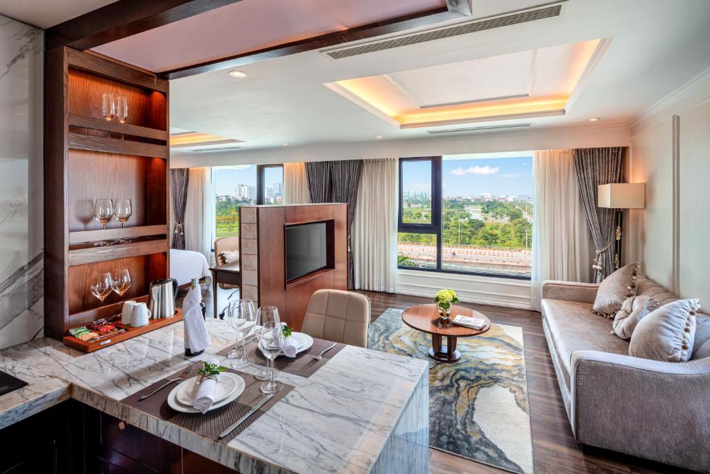 Ravatel Luxury Hotel Bac Giang