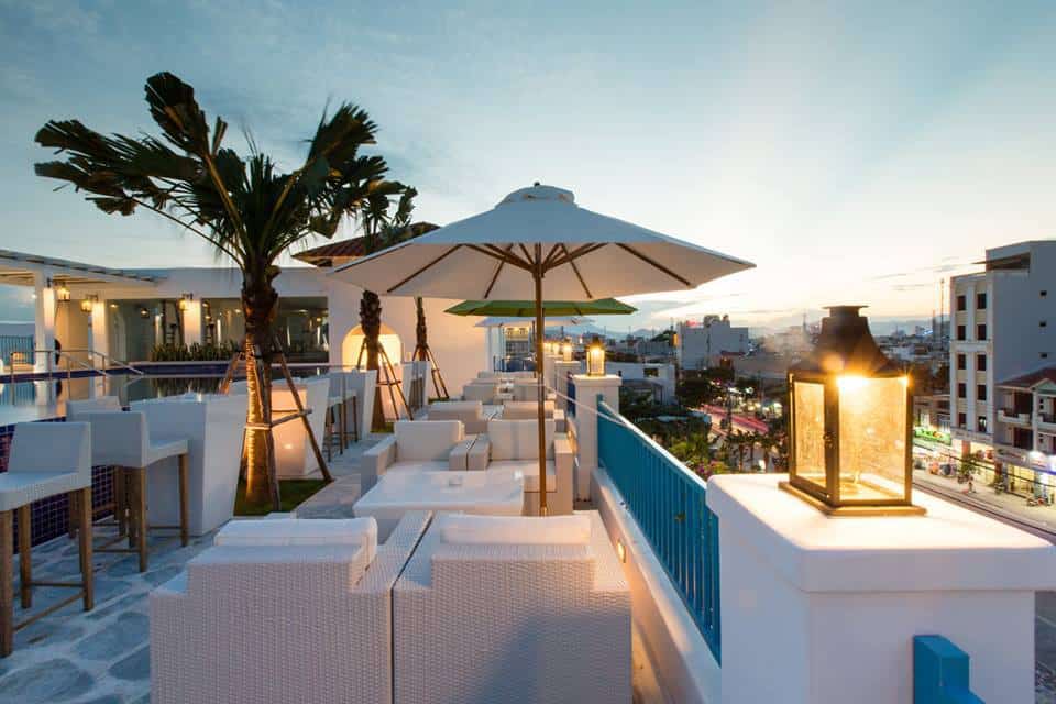 top-10-resort-tai-da-nang-4-5-sao-tot-moi-dep-nhat-23